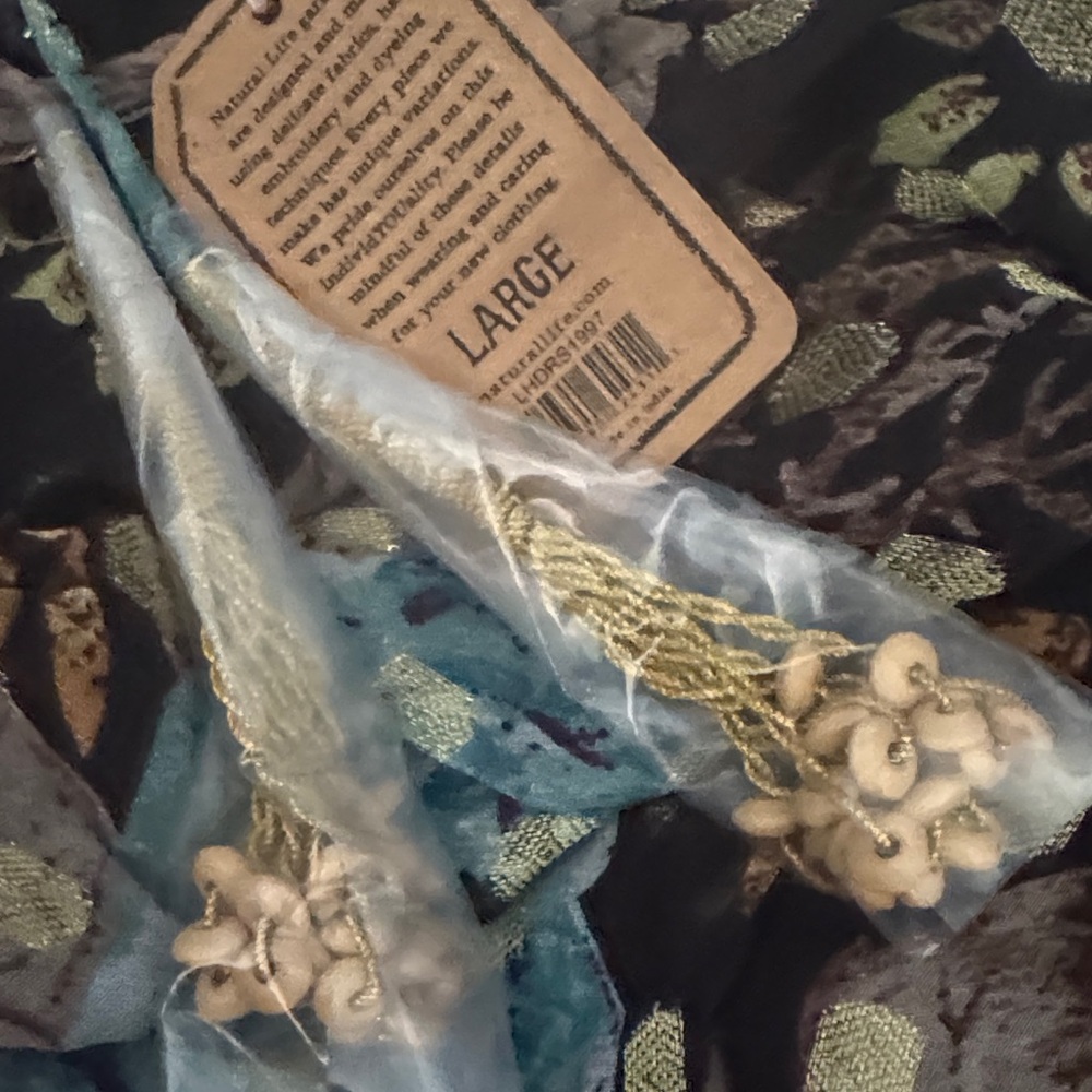 NATURAL LIFE Black and Blue Floral Dress - Picture 6 of 6